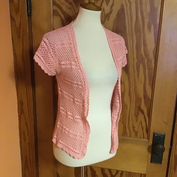Vintage 90s pink crocheted cardi - Picture 4 of 10